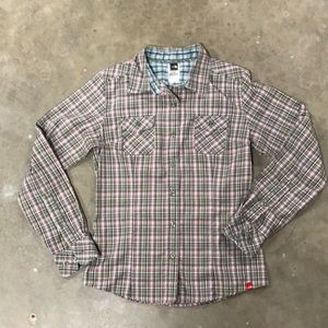 NorthFace.  M/M.  Button down